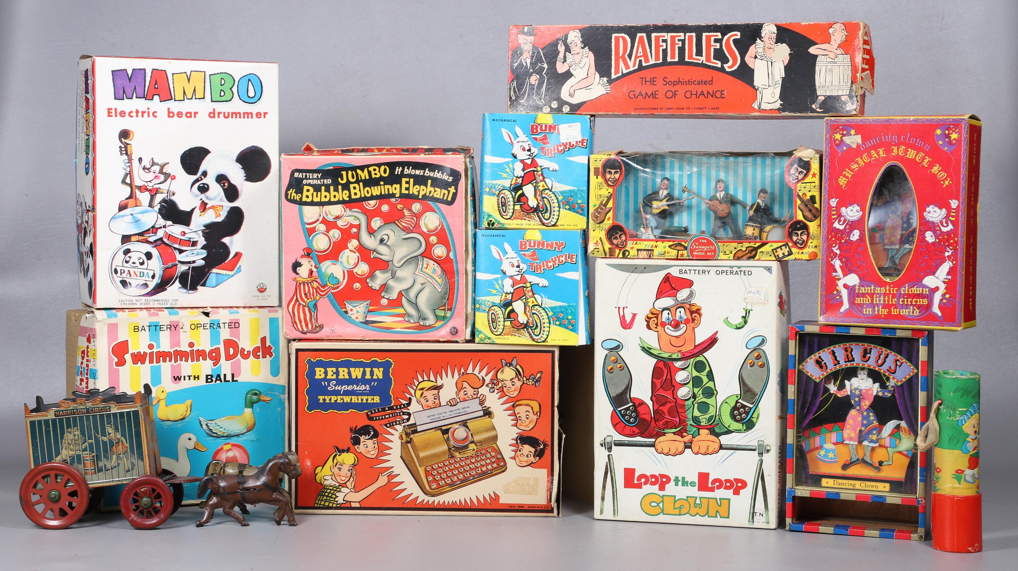 Circus and clown related toy group to