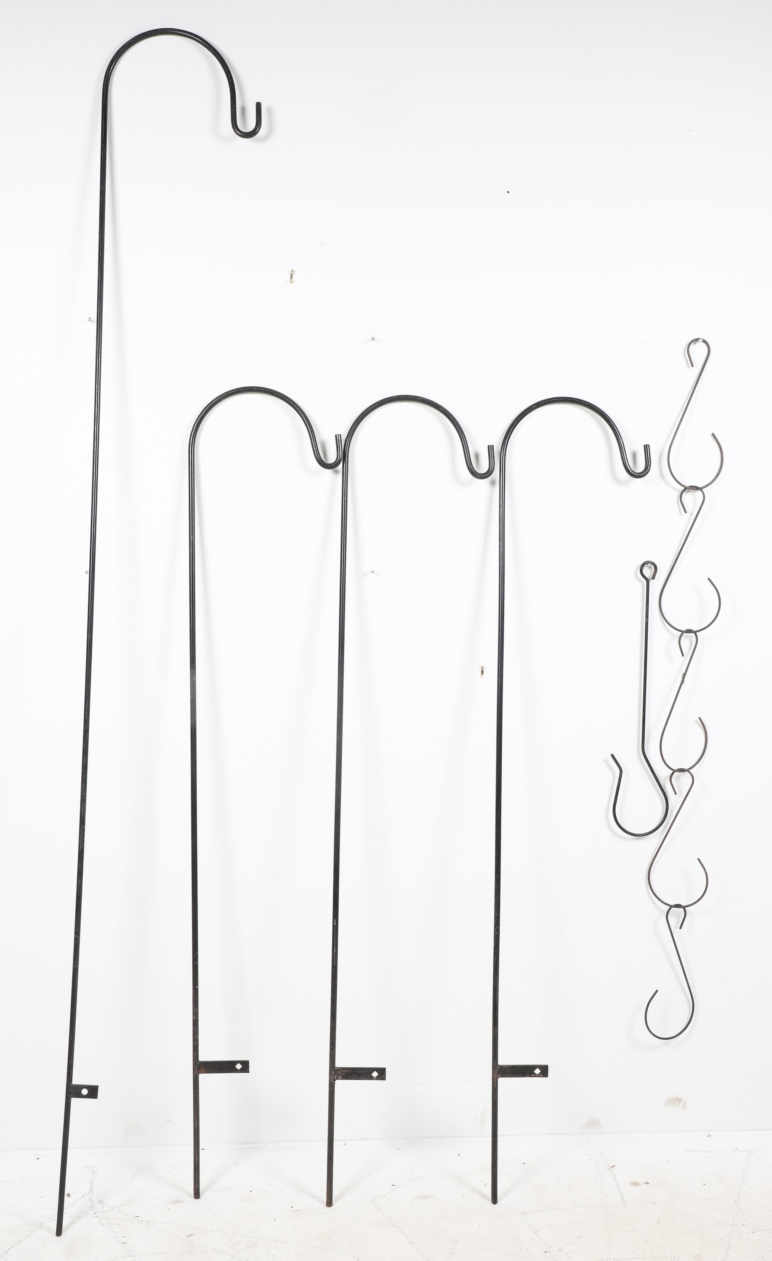  10 Assorted plant hangers c o 2e18e6