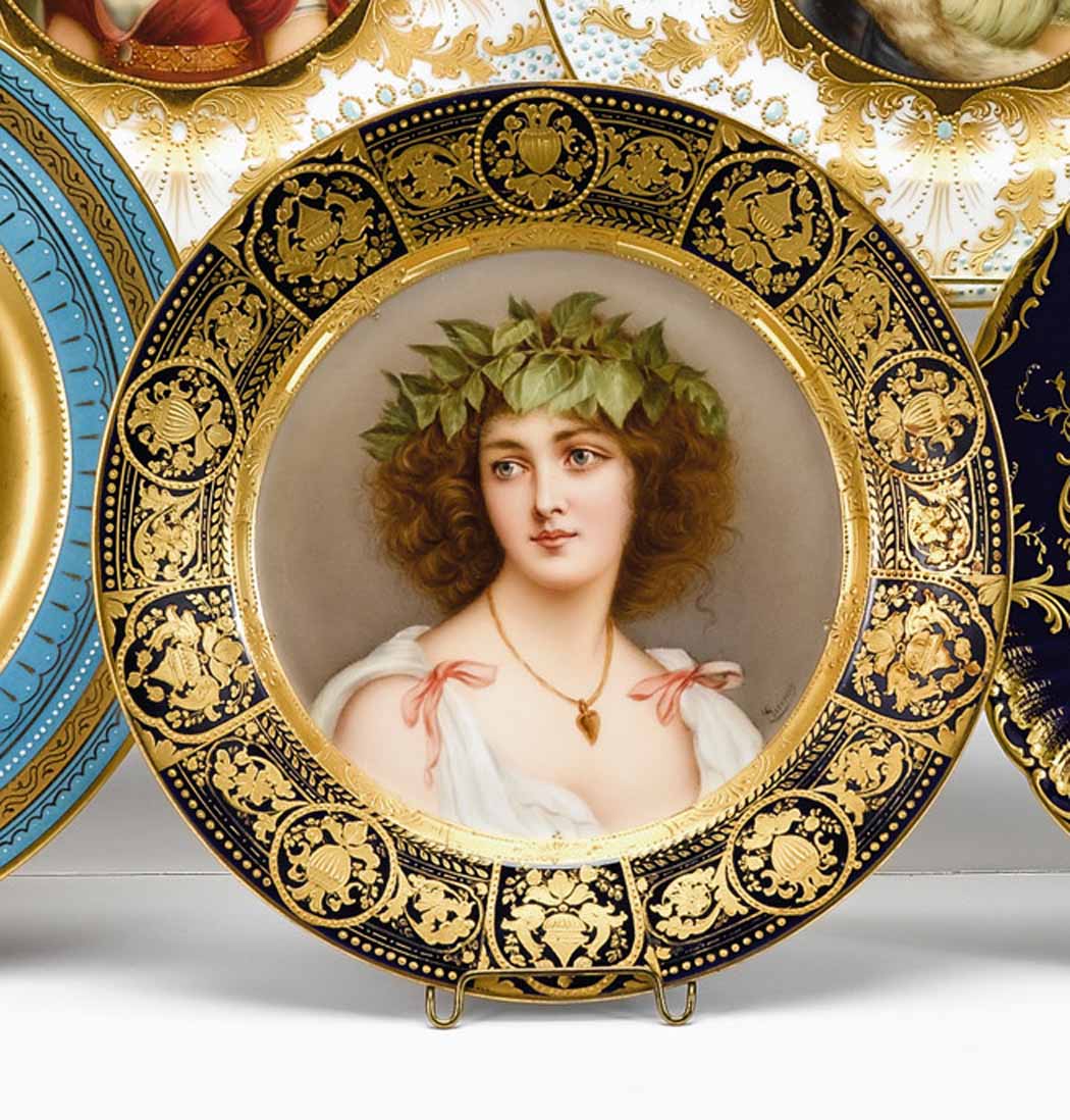 Vienna porcelain cabinet plate 49c37