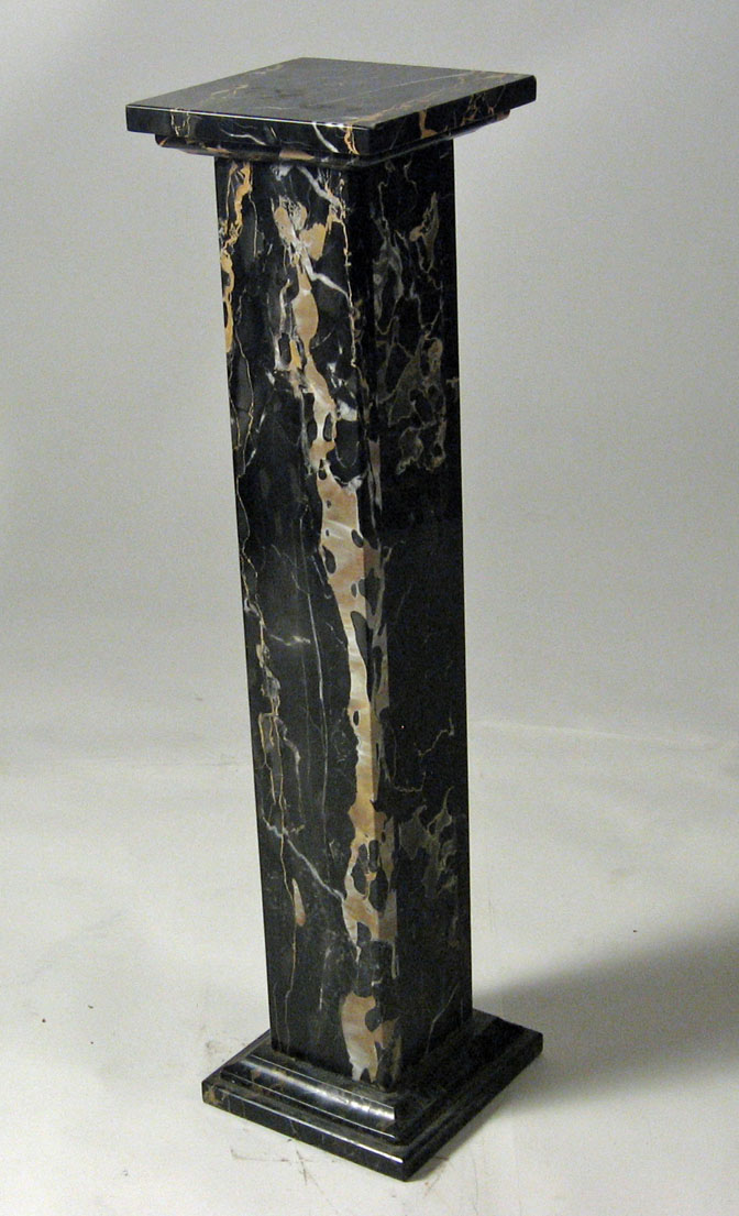 Variegated black marble pedestal 49c41