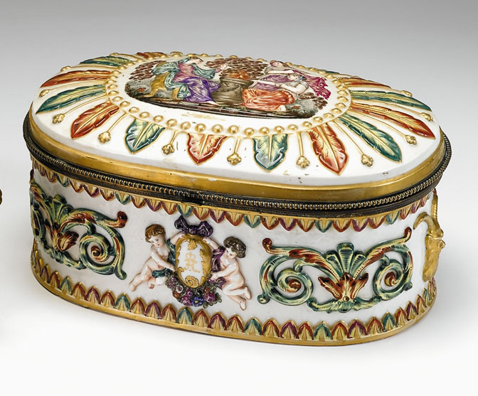 Capodimonte porcelain jewel casket