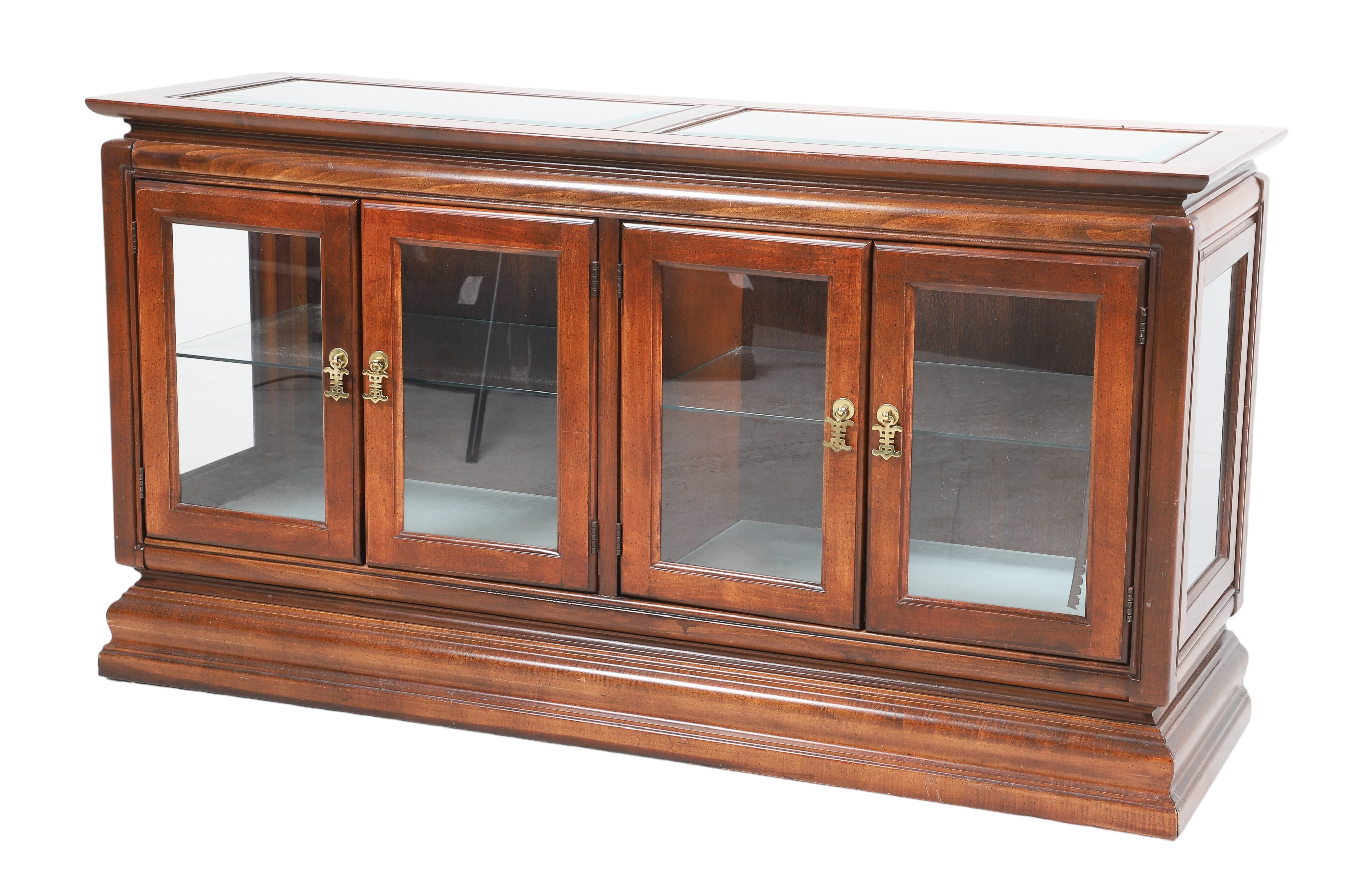 Broyhill walnut finished display 2e1db5