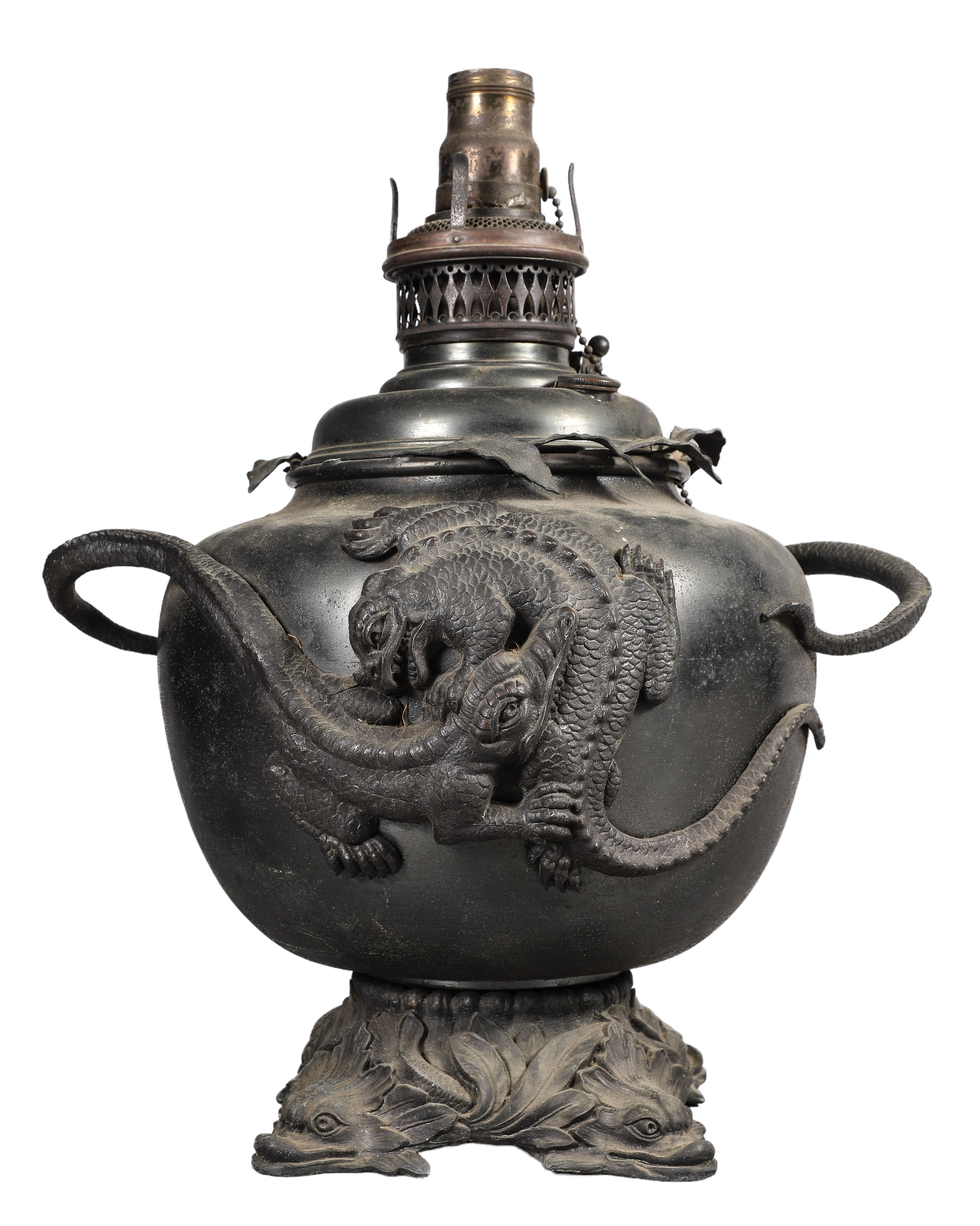 Large Asian style oil lamp applied 2e1f18