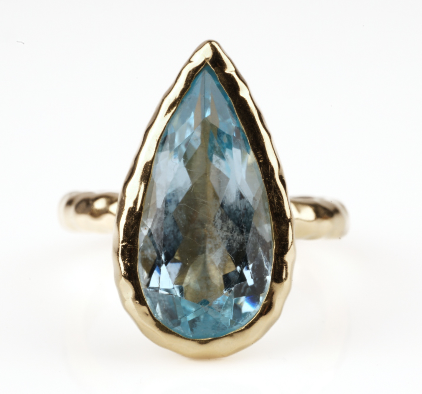 14K Yellow gold blue topaz cocktail 2e21c0