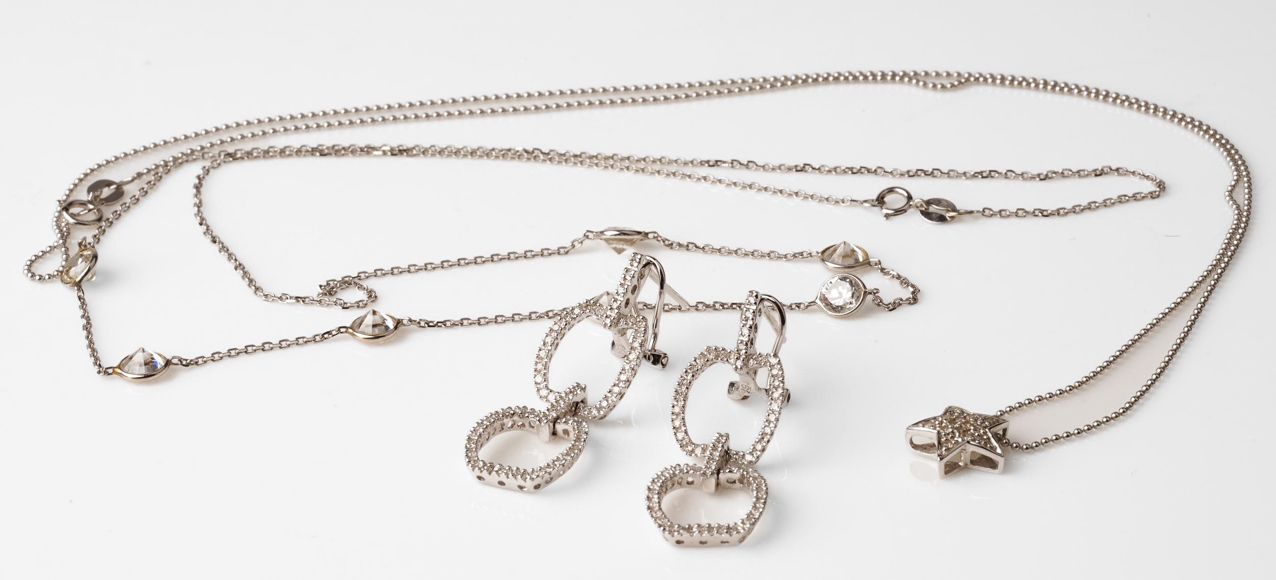 14K White gold necklaces and diamond