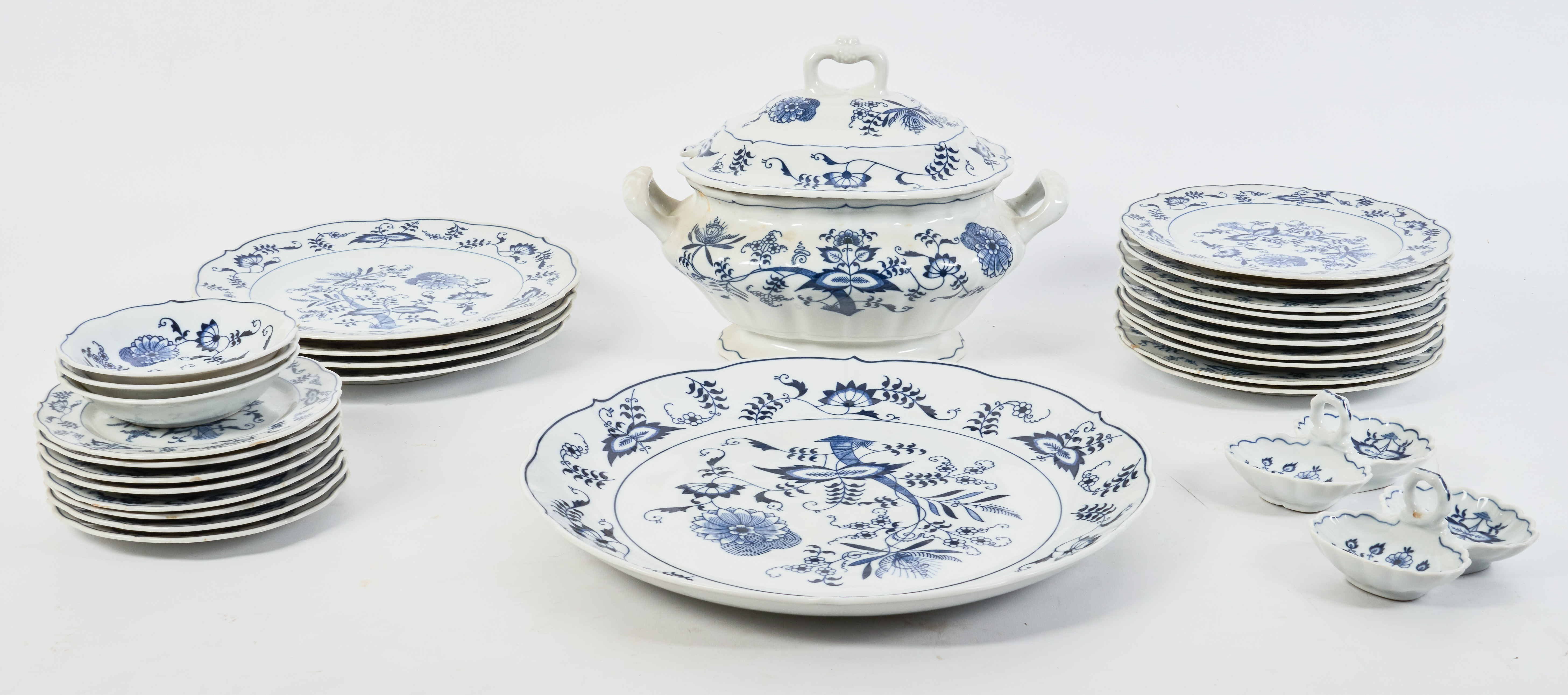 (29) Pcs Blue Danube porcelain dinnerware,
