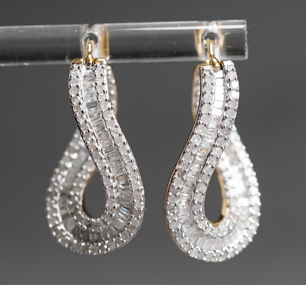 PAIR OF 10 KARAT YELLOW GOLD AND 2e4f2c