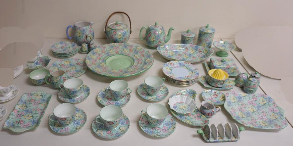 SHELLEY MELODY PORCELAIN DINNER SERVICE,