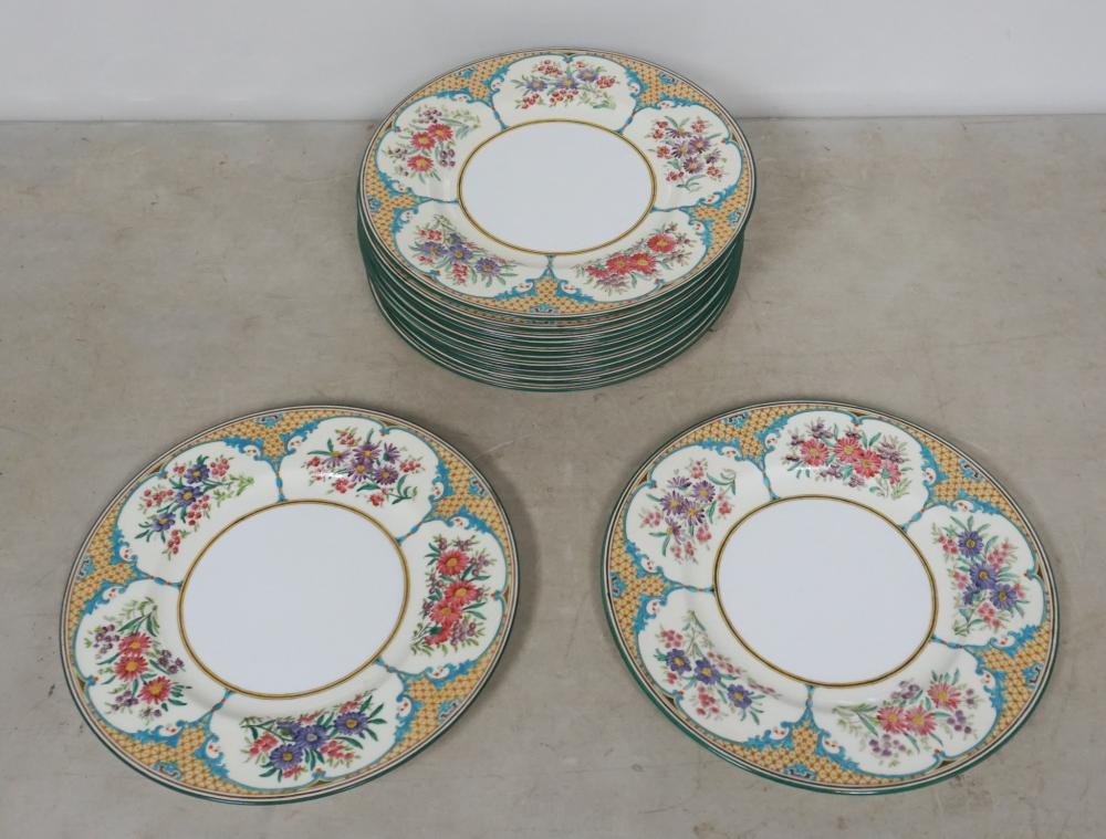 SET OF 12 WEDGWOOD PORCELAIN SERVICE