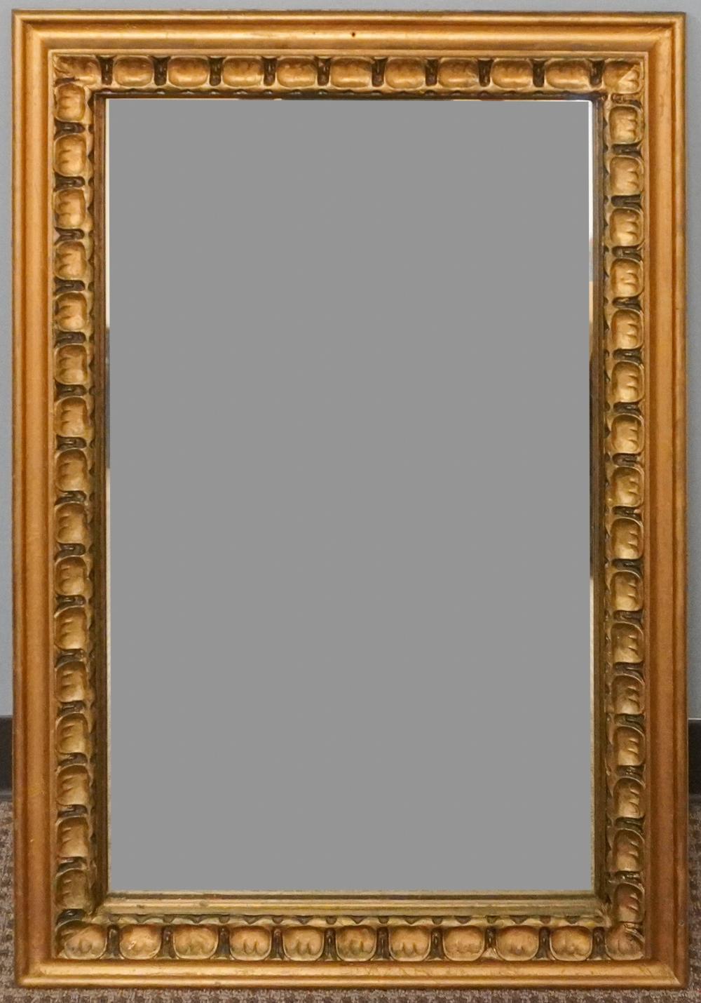 CONTINENTAL GOLD PAINTED WOOD FRAME 2e50c7