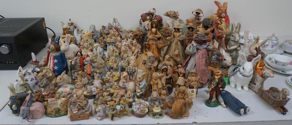 LARGE COLLECTION OF CORN HUSK DOLLS,
