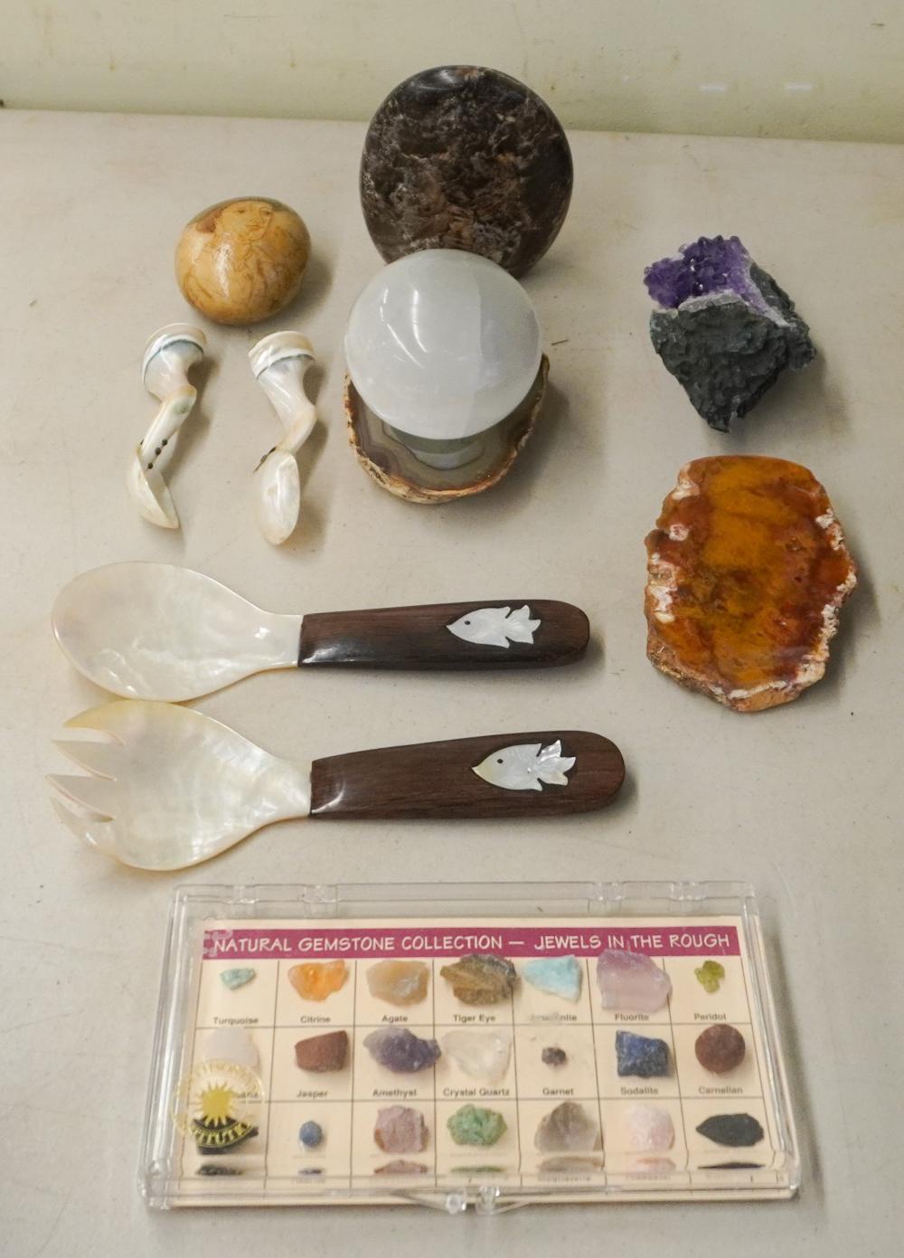 COLLECTION OF GEODES AND OTHER