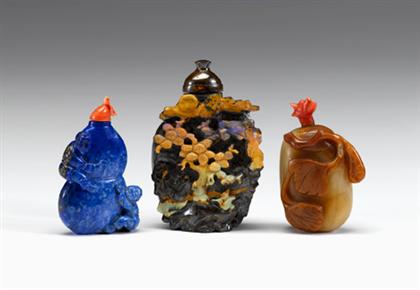 Three Chinese snuff bottles  4a1e1