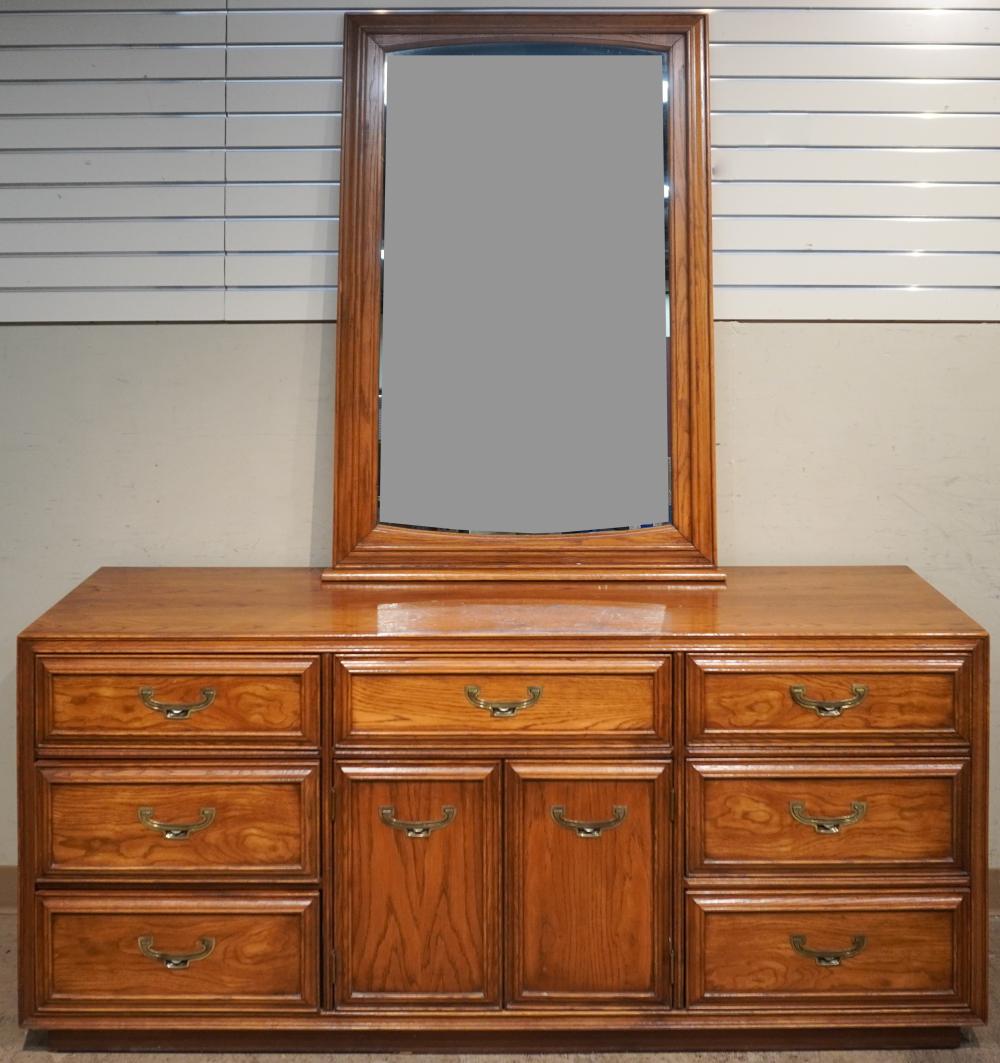 CONTEMPORARY OAK TRIPLE DRESSER WITH