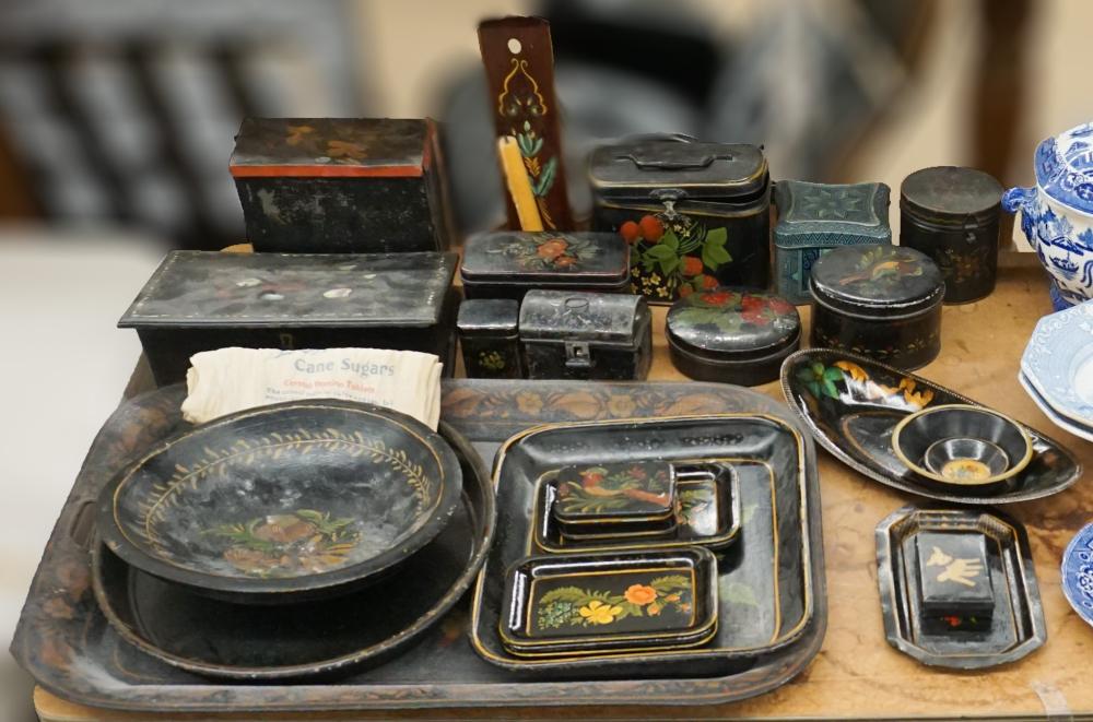 COLLECTION OF TOLE BOXES, BOWLS, PLATTERS