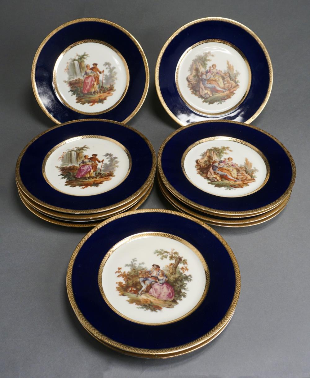 TWELVE ROYAL CROWN CHINA COBALT 2e5348