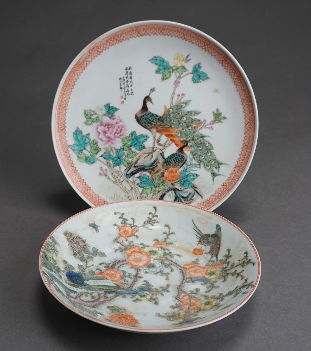 CHINESE FAMILLE ROSE PEACOCK DISH 2e5368