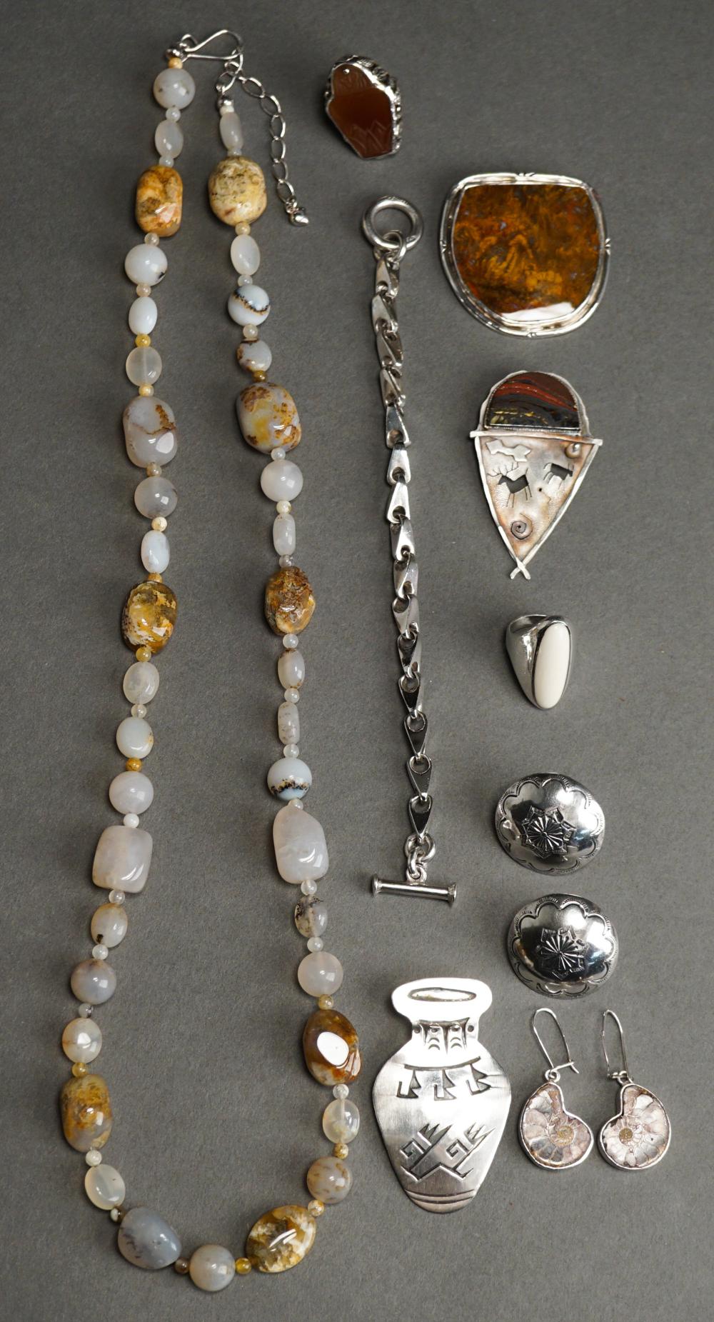 COLLECTION OF SOUTHWESTERN STERLING 2e53a7