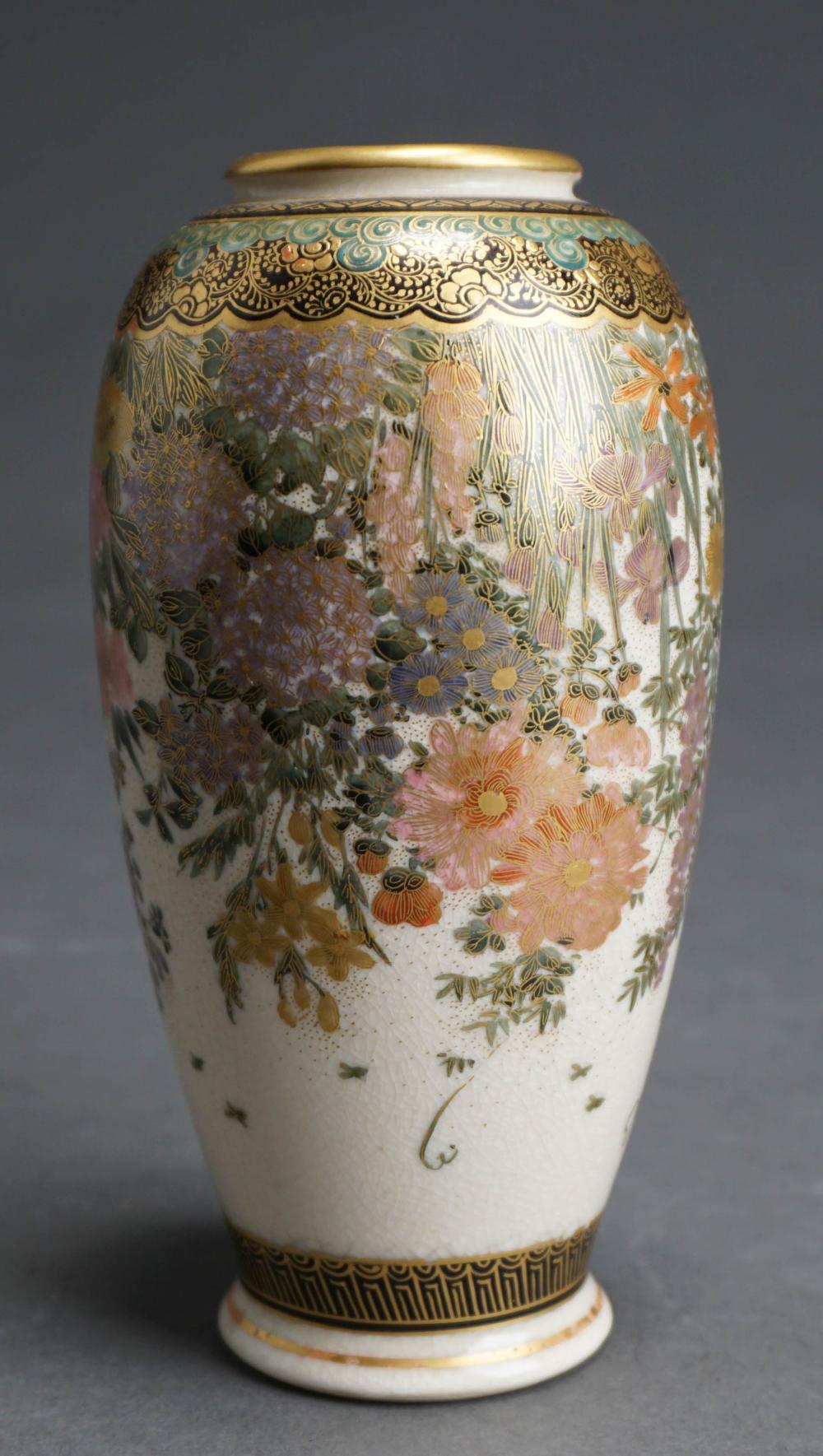 JAPANESE EARTHENWARE FLORAL DECORATED