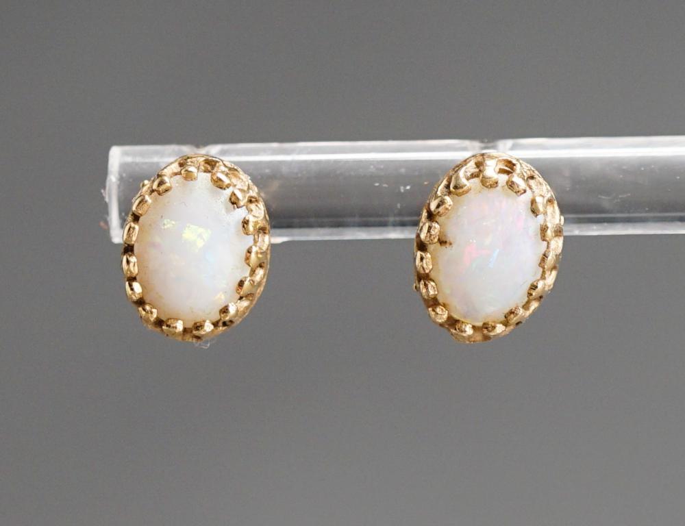 PAIR OF 14 KARAT YELLOW GOLD AND 2e5609