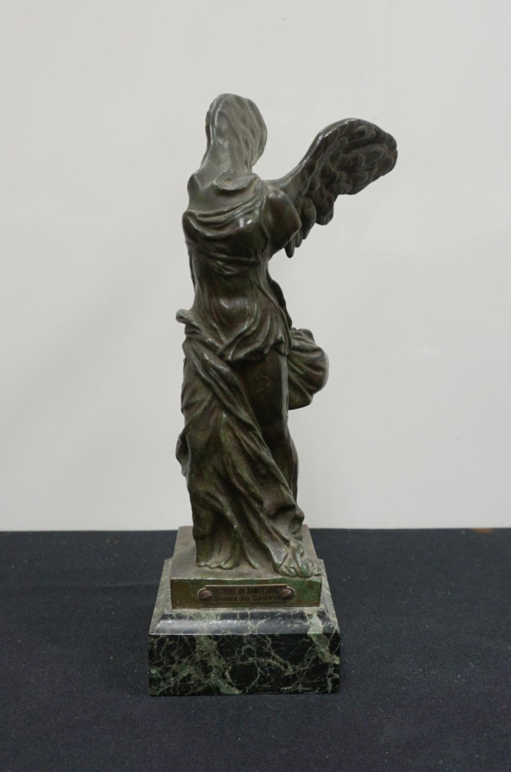 'VICTOIRE DE SAMOTHRACE' ON GREEN