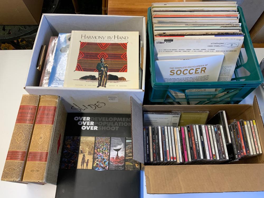 COLLECTION OF BOOKS CDS AND LP 2e58aa