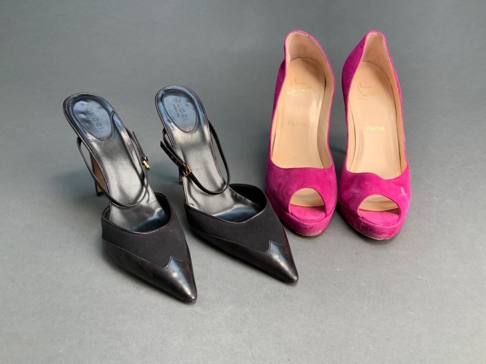 PAIR OF GUCCI LEATHER HEELS AND 2e599c