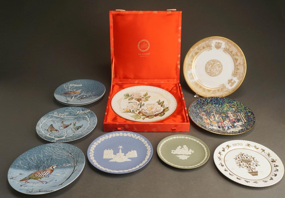 COLLECTION OF TEN ANNUAL PLATES
