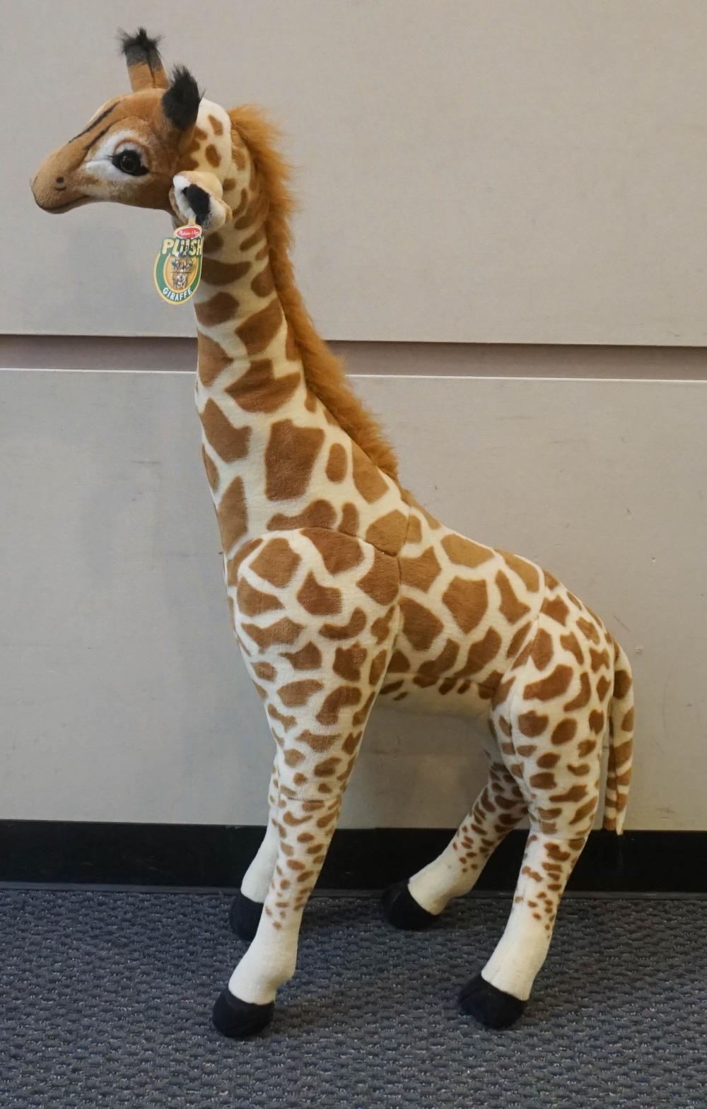 MELISSA DOUG STUFFED ANIMAL GIRAFFE  2e5b5d