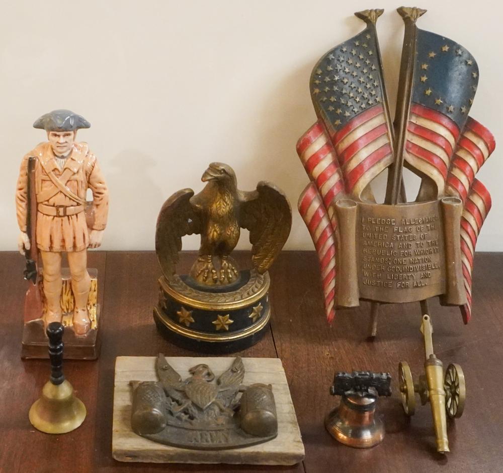 GROUP OF AMERICAN THEMED TABLE ARTICLESGroup