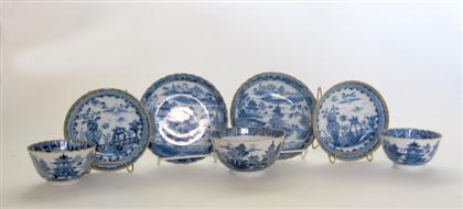 Group of three Chinese export blue