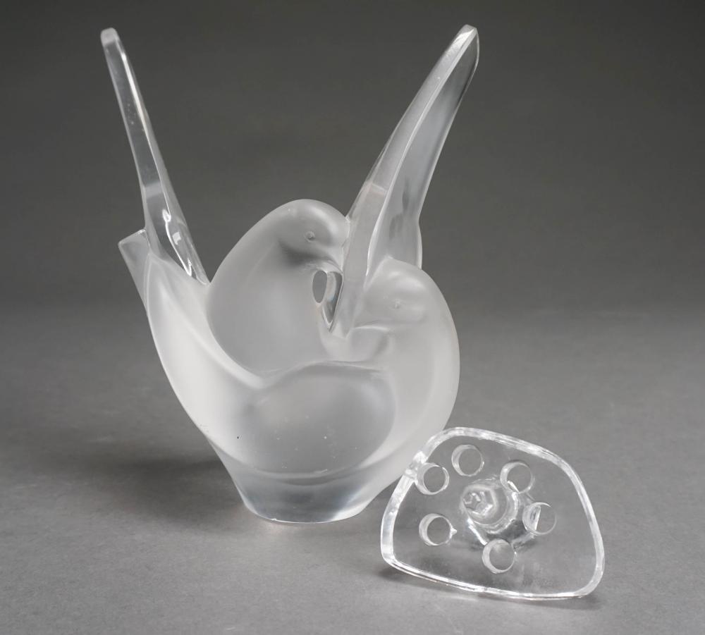 LALIQUE FROSTED CRYSTAL BIRD FORM