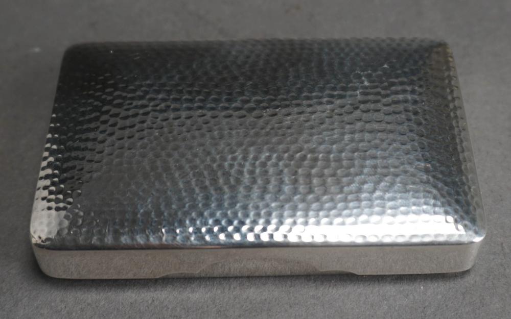 970 SILVER HAMMERED PILL BOX 2 2 2e5f29