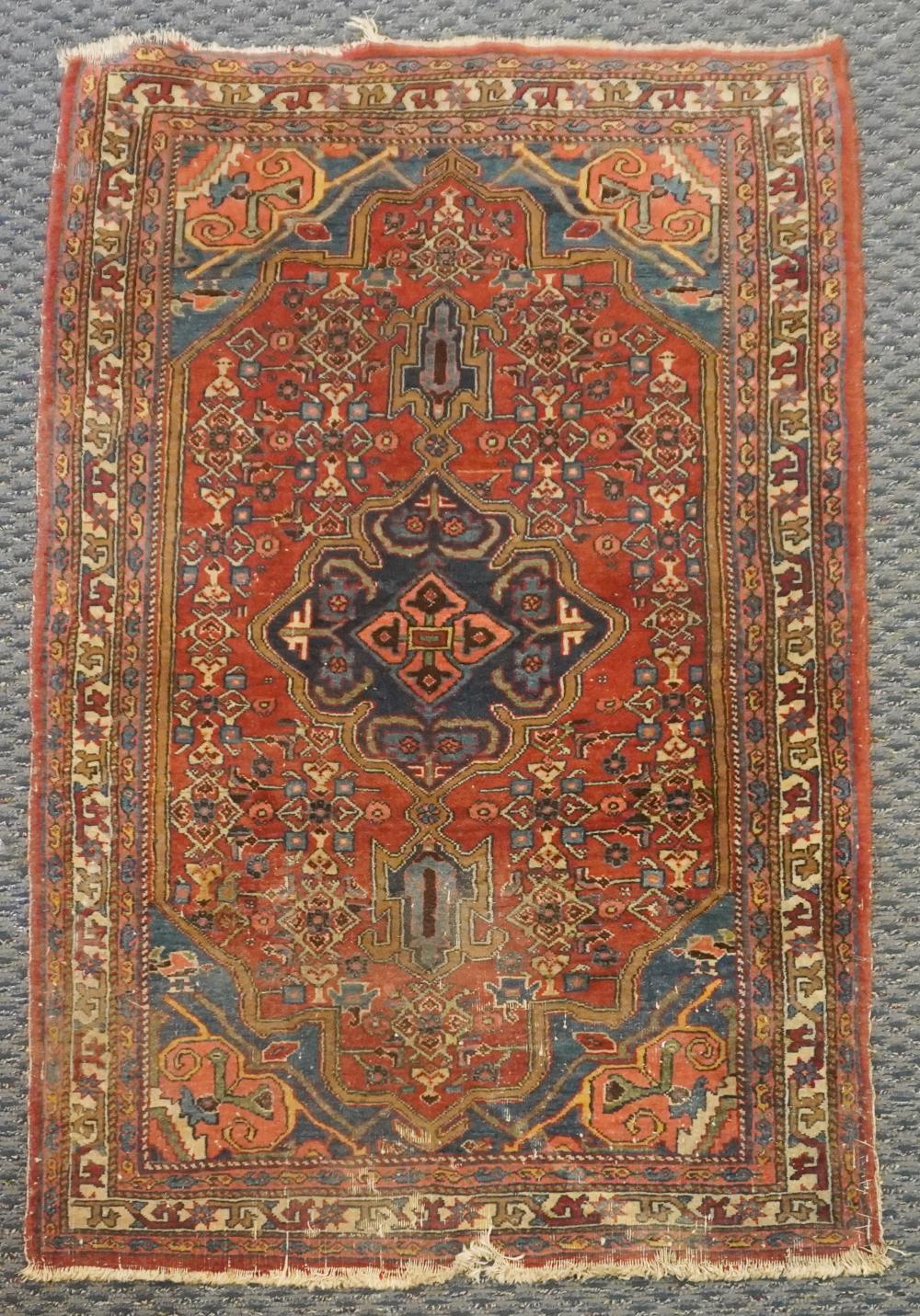 BIDJAR RUG 4 FT 6 IN X 2 FT 7 INBidjar