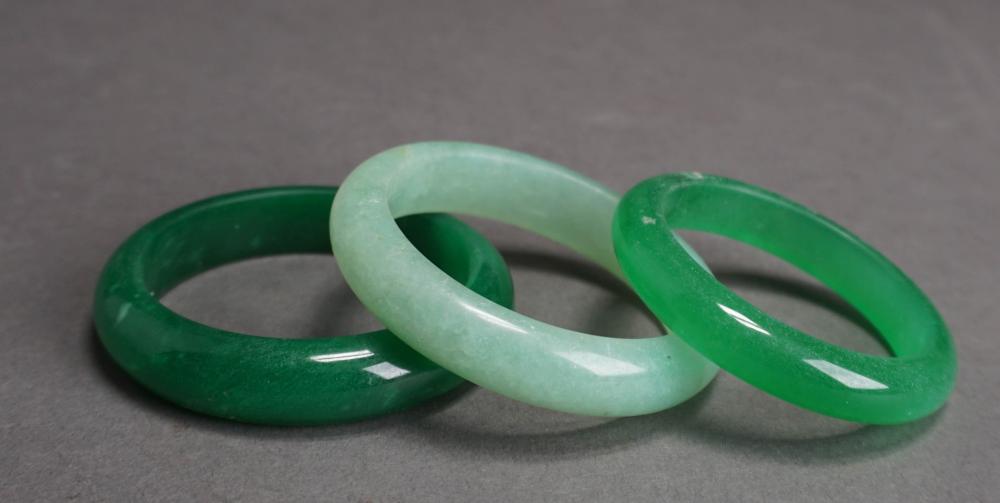 THREE CHINESE JADE BANGLES D OF 2e6172