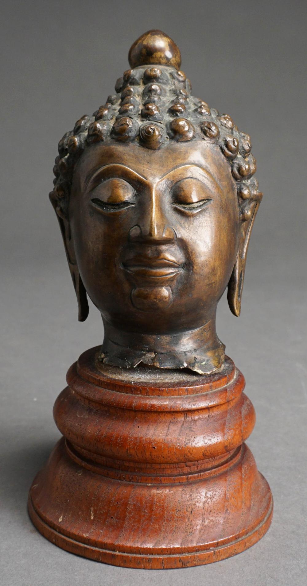 BRONZE BUST OF BUDDHA MOUNTED ON 2e61a8