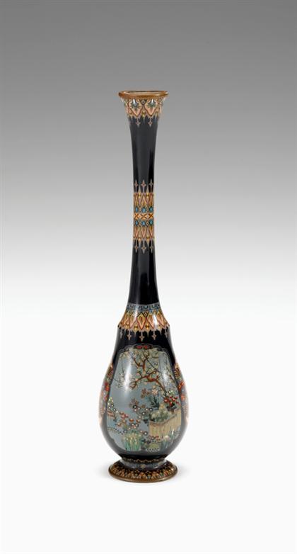 Fine Japanese cloisonne vase    signed,