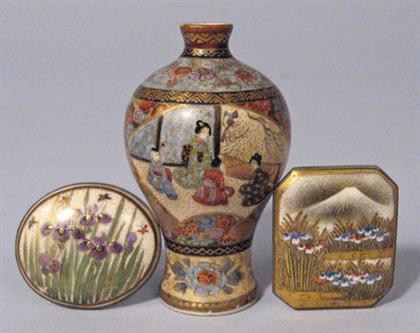 Japanese satsuma miniature vase, and