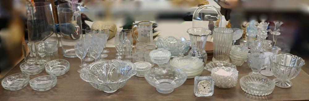 COLLECTION OF CLEAR GLASS AND CRYSTAL 2e6269