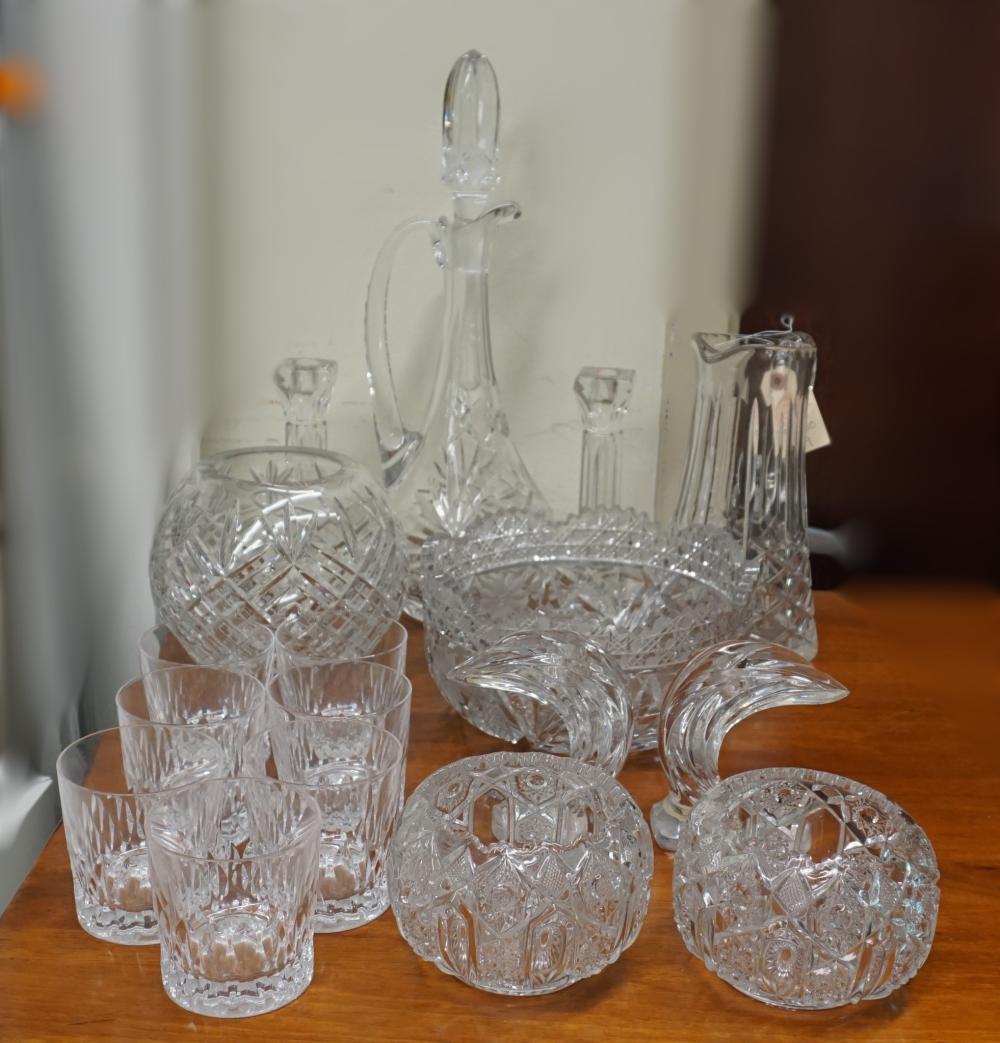 COLLECTION OF CRYSTAL AND GLASS