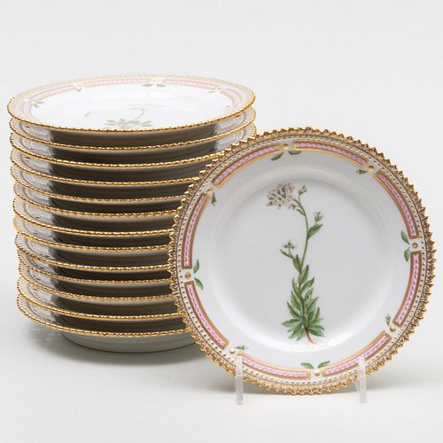 SET OF FOURTEEN ROYAL COPENHAGEN 2e3d27