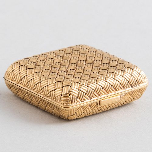 TIFFANY & CO. 18K GOLD PILL BOX1