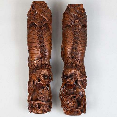 PAIR OF CHINESE CARVED HARDWOOD 2e3d7b