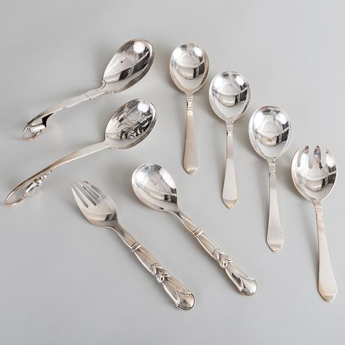 GROUP OF GEORG JENSEN SILVER SERVING 2e3db8