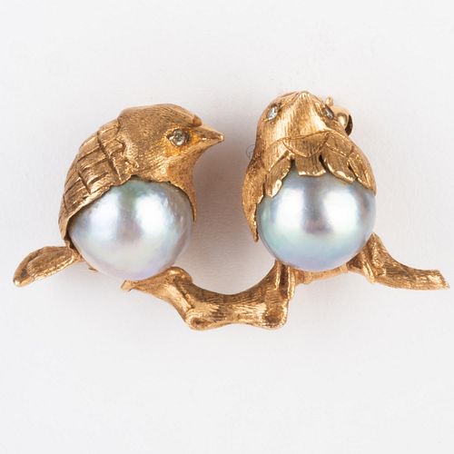 18K GOLD PEARL AND DIAMOND BIRDIE 2e3dee