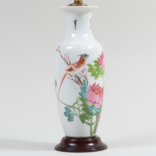 CHINESE PORCELAIN VASE MOUNTED