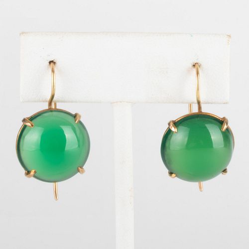 PAIR OF GREEN CHRYSOPRASE EARRINGSUnmarked 1 2e3ed1