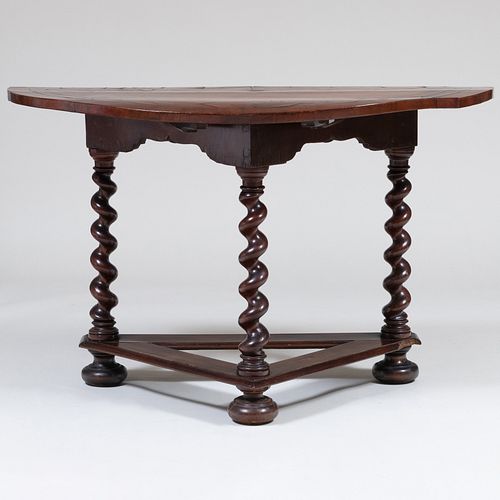 ITALIAN BAROQUE STYLE WALNUT D FORM 2e41a6