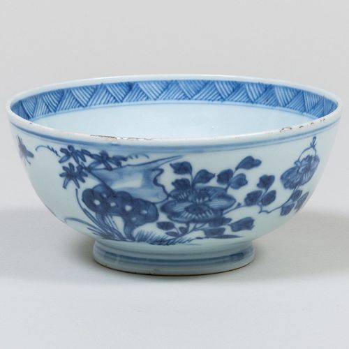 CHINESE BLUE AND WHITE PORCELAIN 2e444d