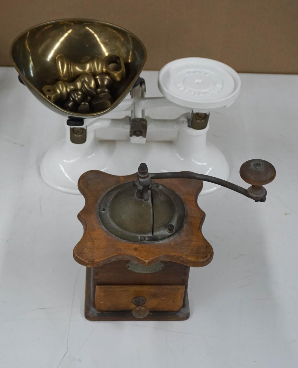 CAST IRON AND BRASS BALANCE SCALE 2e452a